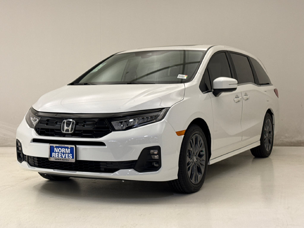 New 2027 Honda Odyssey Touring image 2