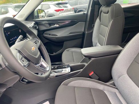 New 2026 Chevrolet TrailBlazer LT w/ Convenience Package image 12