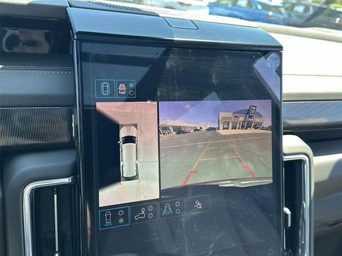 Certified 2025 GMC Yukon XL Elevation AWD/4WD image 15