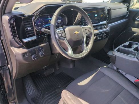 Used 2023 Chevrolet Silverado 1500 LT RWD image 11