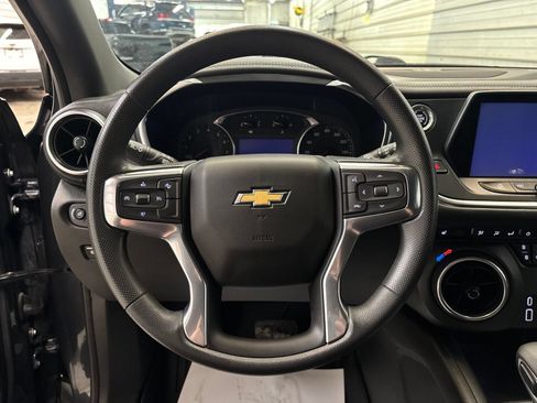 Used 2021 Chevrolet Blazer LT AWD/4WD image 11