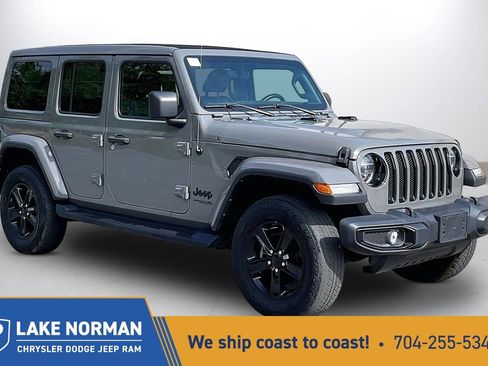 Certified 2022 Jeep Wrangler Unlimited Sahara AWD/4WD image 1