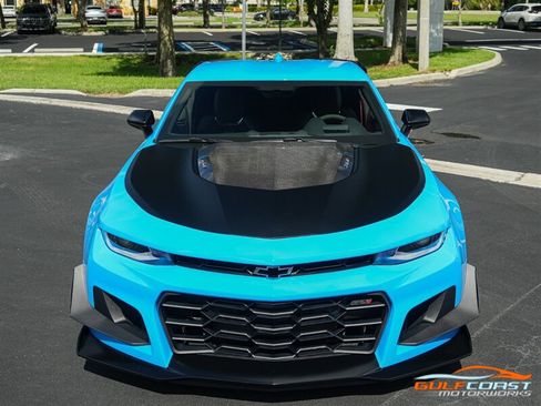 Used 2023 Chevrolet Camaro ZL1 RWD image 6