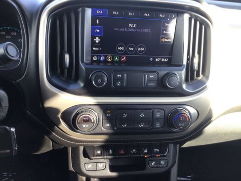 Used 2020 GMC Canyon Denali image 13