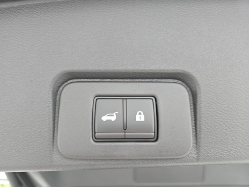 New 2026 Nissan Rogue Platinum w/ Platinum Premium Package AWD/4WD image 13