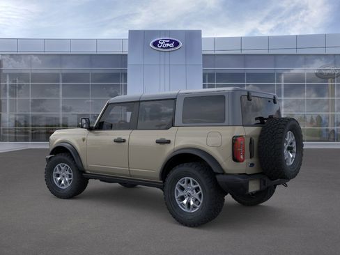 New 2025 Ford Bronco Badlands AWD/4WD image 4