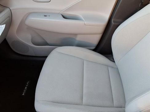 Used 2024 Hyundai Kona SEL w/ Convenience Package image 28