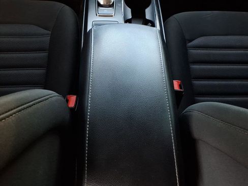 Certified 2017 Ford Fusion SE image 18