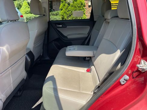 Used 2015 Subaru Forester 2.5i Limited image 41