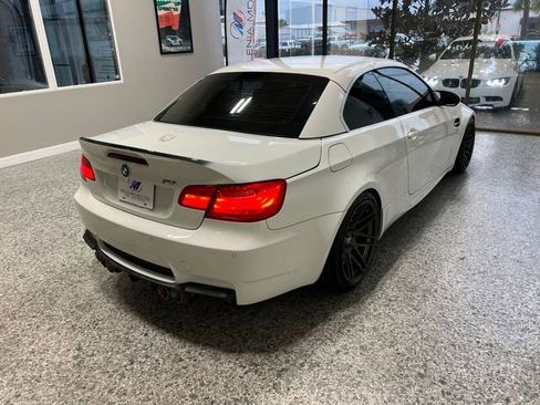 Used 2010 BMW M3 Convertible image 34