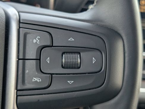 Used 2026 GMC Sierra 1500 SLT RWD image 18
