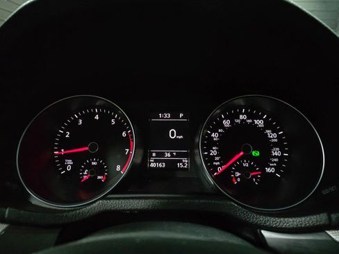 Used 2017 Volkswagen Passat 1.8T R-Line image 22