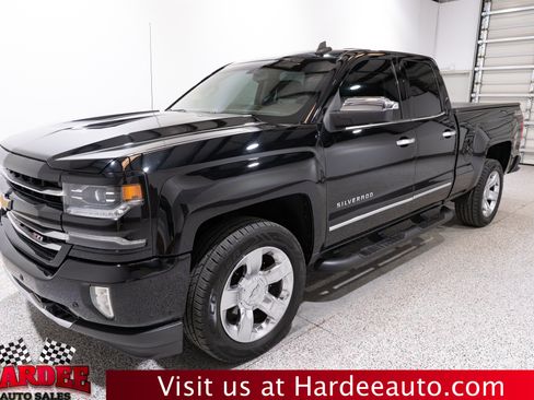 Used 2017 Chevrolet Silverado 1500 LTZ Z71 w/ LTZ Plus Package AWD/4WD image 2