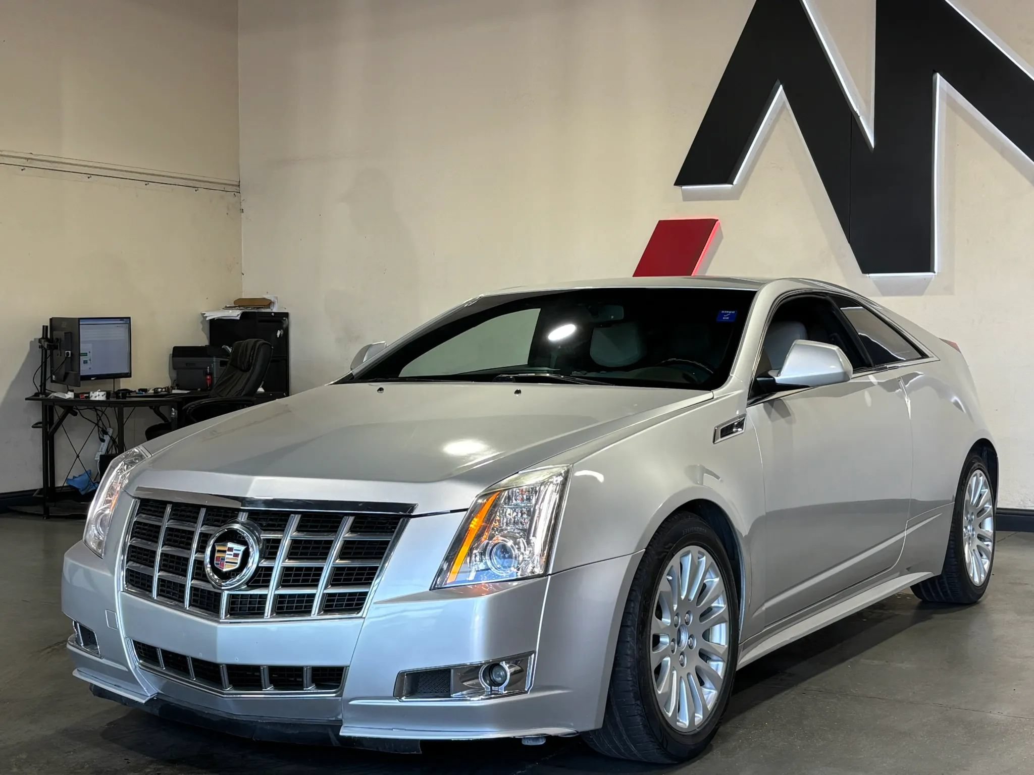 Used 2013 Cadillac CTS Performance RWD image 1