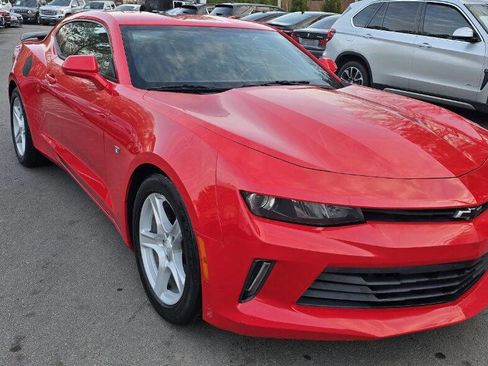 Used 2016 Chevrolet Camaro LT image 4