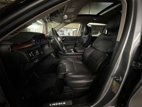 Used 2021 Lincoln Aviator Grand Touring w/ Equipment Group 302A image 13