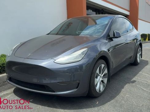 Used 2021 Tesla Model Y Long Range AWD/4WD image 1