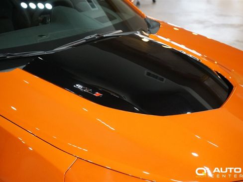 Used 2023 Chevrolet Camaro ZL1 image 4