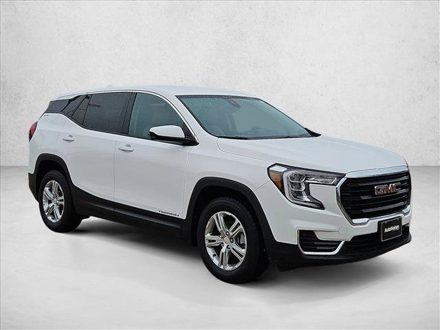 Certified 2024 GMC Terrain SLE FWD image 3