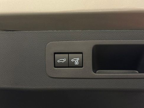 New 2025 Lexus LX 700h Luxury image 12