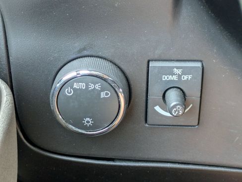 Used 2024 Chevrolet Express 2500 w/ Driver Convenience Package image 17