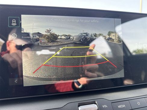 New 2025 Kia K4 EX image 13