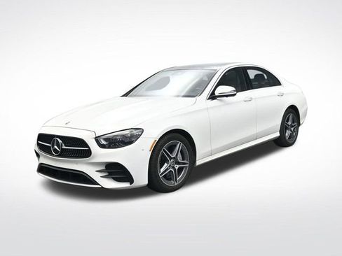 Used 2023 Mercedes-Benz E 350 4MATIC Sedan image 10
