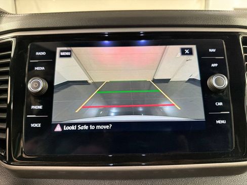 Used 2020 Volkswagen Atlas Cross Sport SEL Premium R-Line AWD/4WD image 12