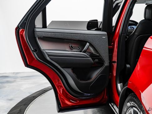 Used 2024 Land Rover Range Rover Sport SE image 72