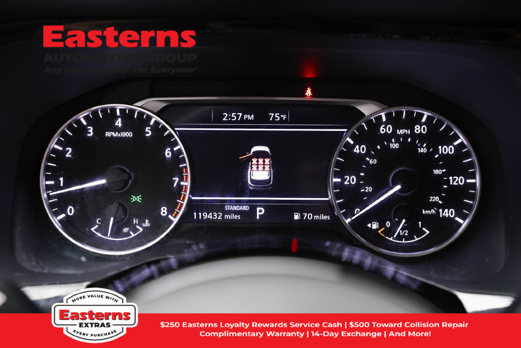 Used 2022 Nissan Pathfinder SV FWD image 19