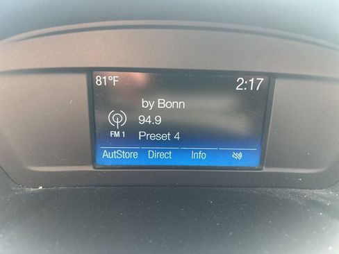 Used 2018 Ford Escape SE FWD image 25