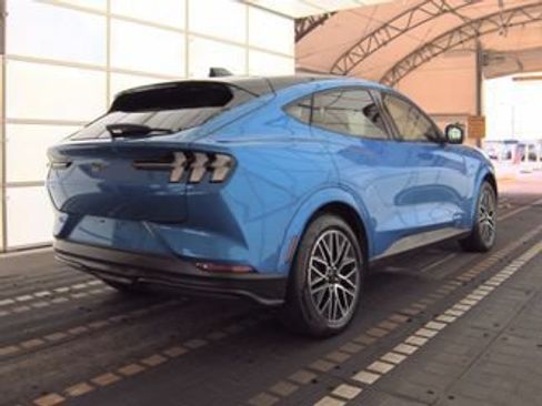 Used 2025 Ford Mustang Mach-E Premium AWD/4WD image 5