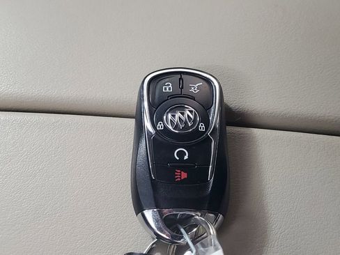 Used 2019 Buick Envision Essence image 26