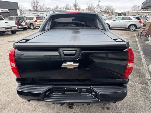 Used 2009 Chevrolet Avalanche LT image 6