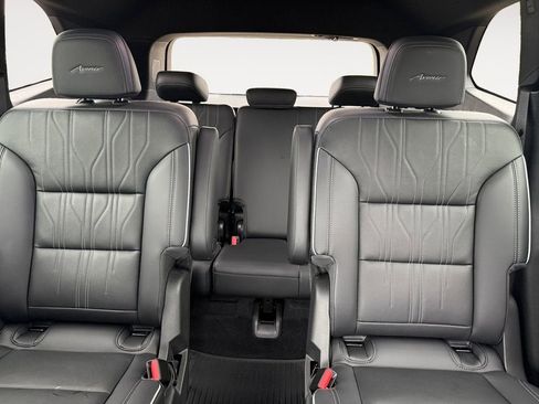 Used 2025 Buick Enclave Avenir w/ Trailering Package, 5000 lbs. AWD/4WD image 13