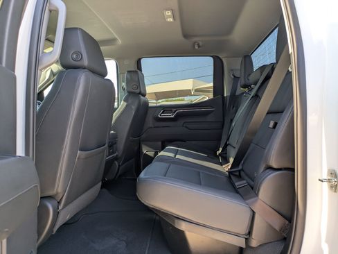 Certified 2023 GMC Sierra 1500 SLT image 14