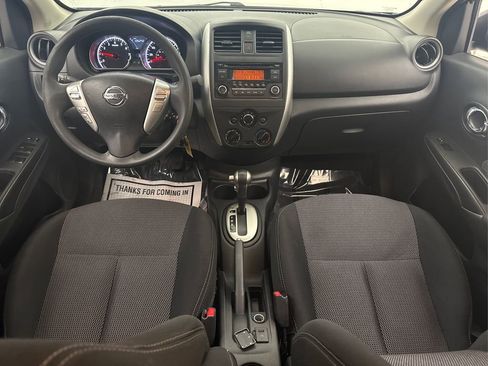 Used 2015 Nissan Versa SV image 33