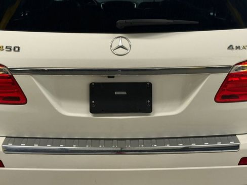 Used 2016 Mercedes-Benz GL 450 4MATIC image 11