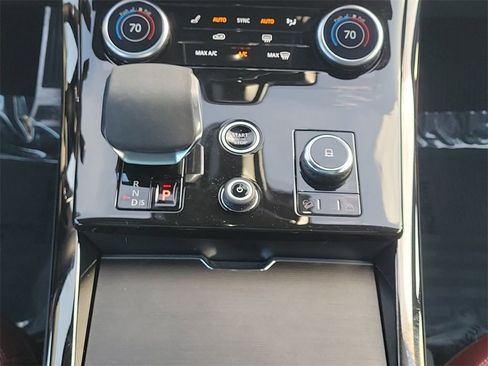 Used 2023 Land Rover Range Rover Sport SE Dynamic image 20