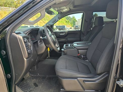 Used 2021 Chevrolet Silverado 1500 Custom w/ LPO, Dark Essentials Package AWD/4WD image 4