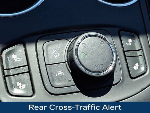 Used 2020 GMC Terrain SLE w/ Driver Convenience Package AWD/4WD image 17
