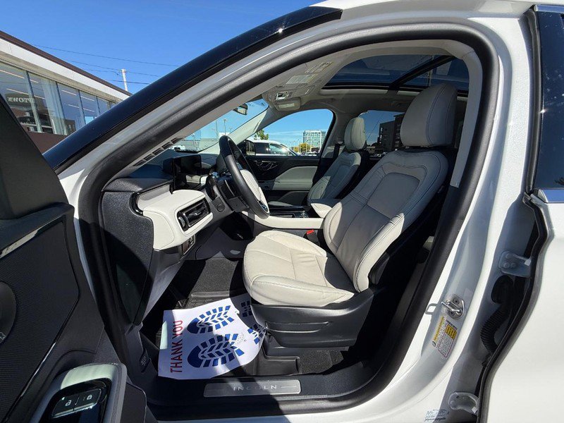 Certified 2026 Lincoln Aviator Reserve w/ Illumination Package AWD/4WD image 29