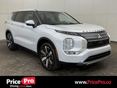Used 2026 Mitsubishi Outlander SE