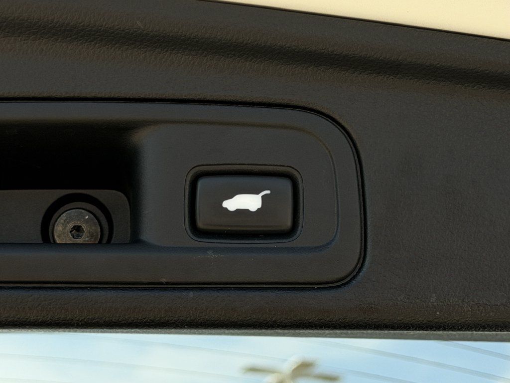 Used 2019 Honda Pilot Touring image 30