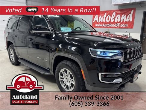 Used 2022 Jeep Wagoneer Series I w/ Convenience Group I AWD/4WD image 1