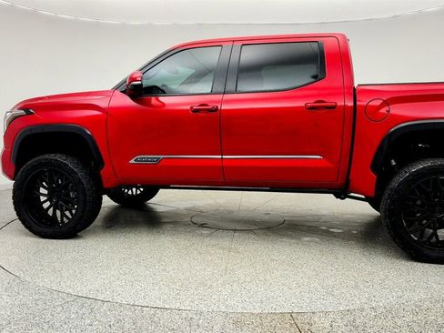Used 2025 Toyota Tundra Platinum AWD/4WD image 8