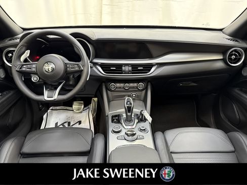 New 2026 Alfa Romeo Stelvio Sprint image 14