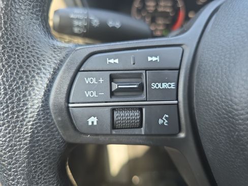 Used 2024 Honda CR-V EX image 16