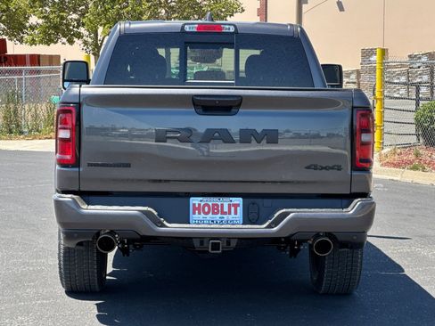 New 2026 RAM 1500 Big Horn AWD/4WD image 4