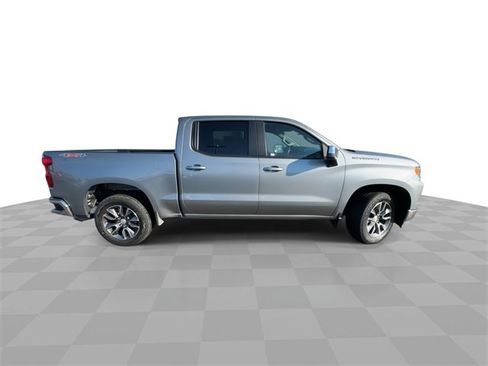 Used 2023 Chevrolet Silverado 1500 LT image 9